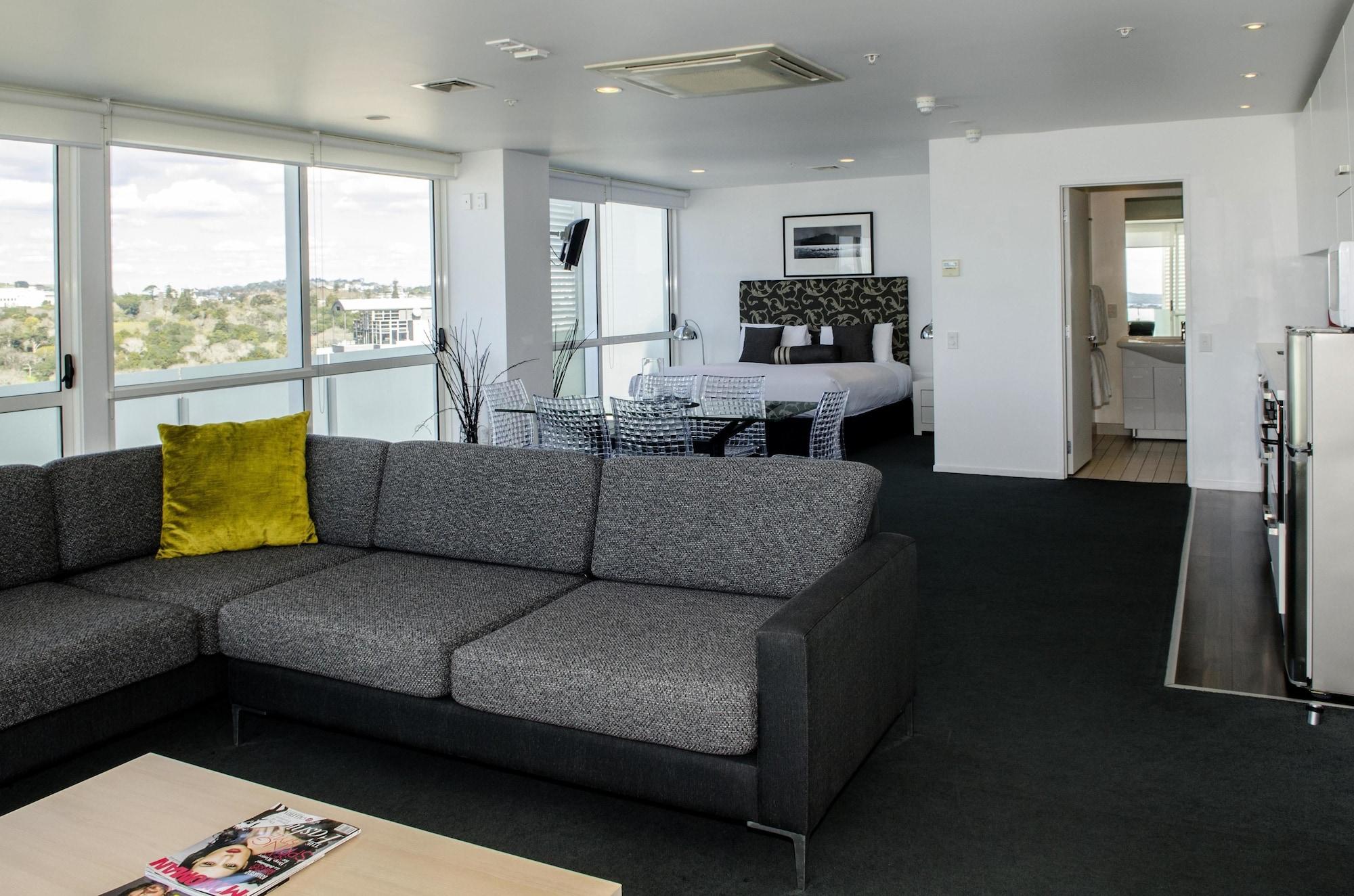 The Quadrant Hotel & Suites Auckland Extérieur photo